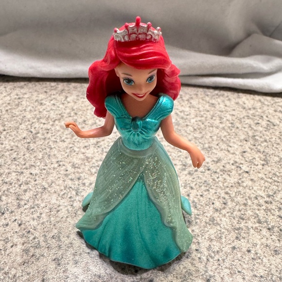 DISNEY PRINCESS Collection - Picture 3 of 9